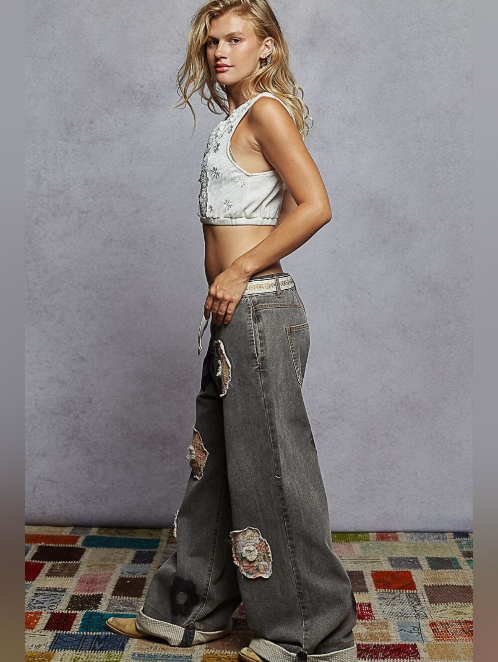 POL Washed Charcoal Wide-Leg Jeans with Floral Patches - Picture 3 of 12